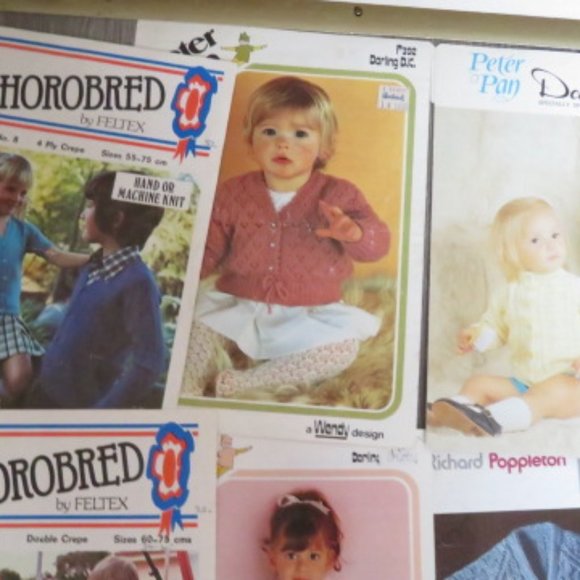 LOT of 13 Vintage BABY CHILD Knitting Pattern Booklets (#865) - Picture 2 of 12